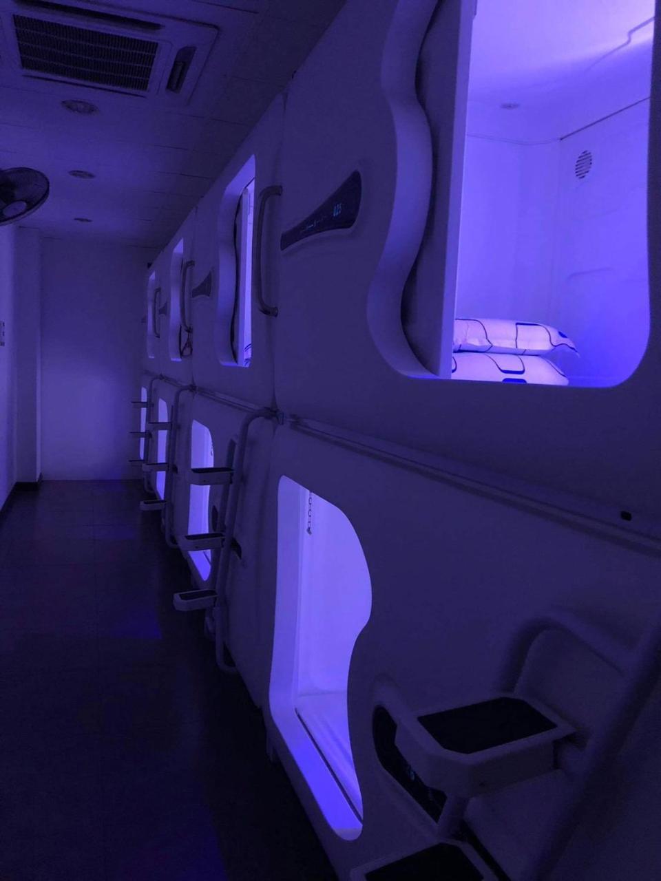 Capsule Inn Kota Kinabalu Exteriér fotografie