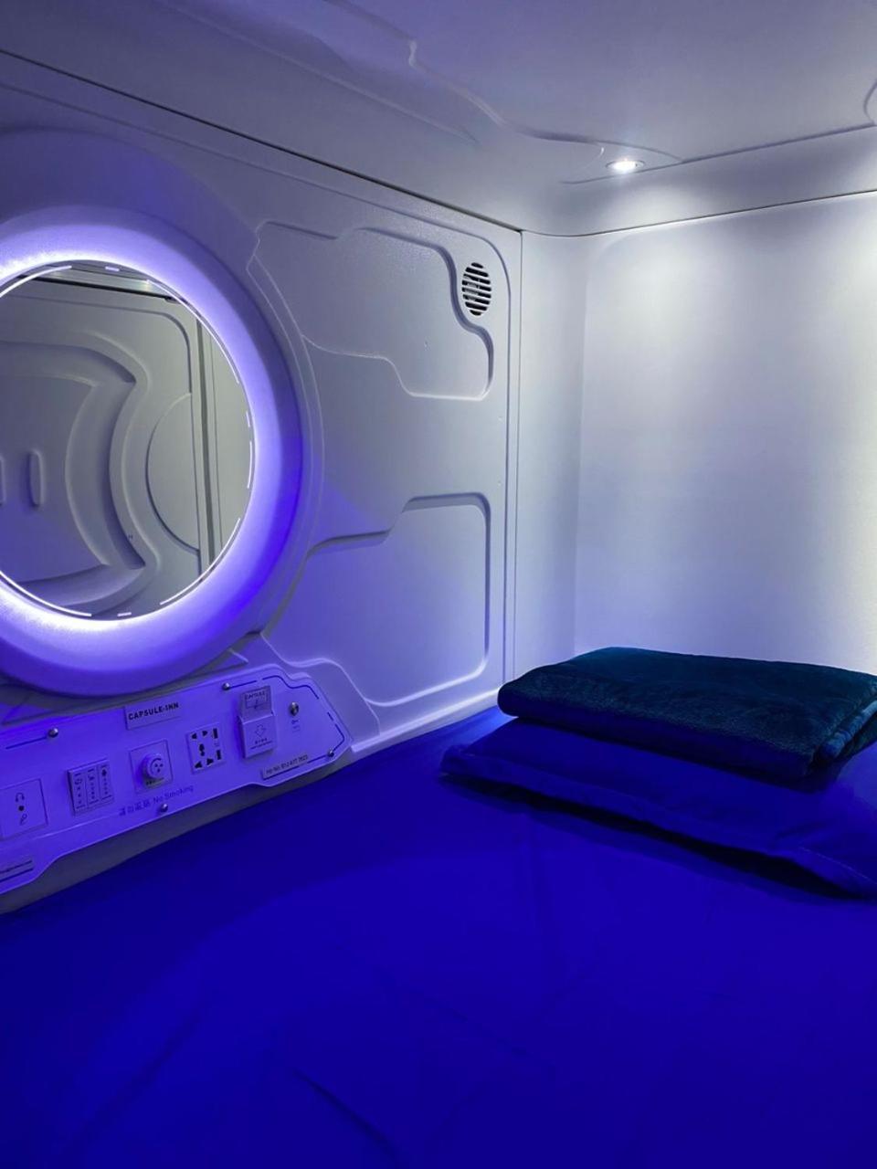 Capsule Inn Kota Kinabalu Exteriér fotografie